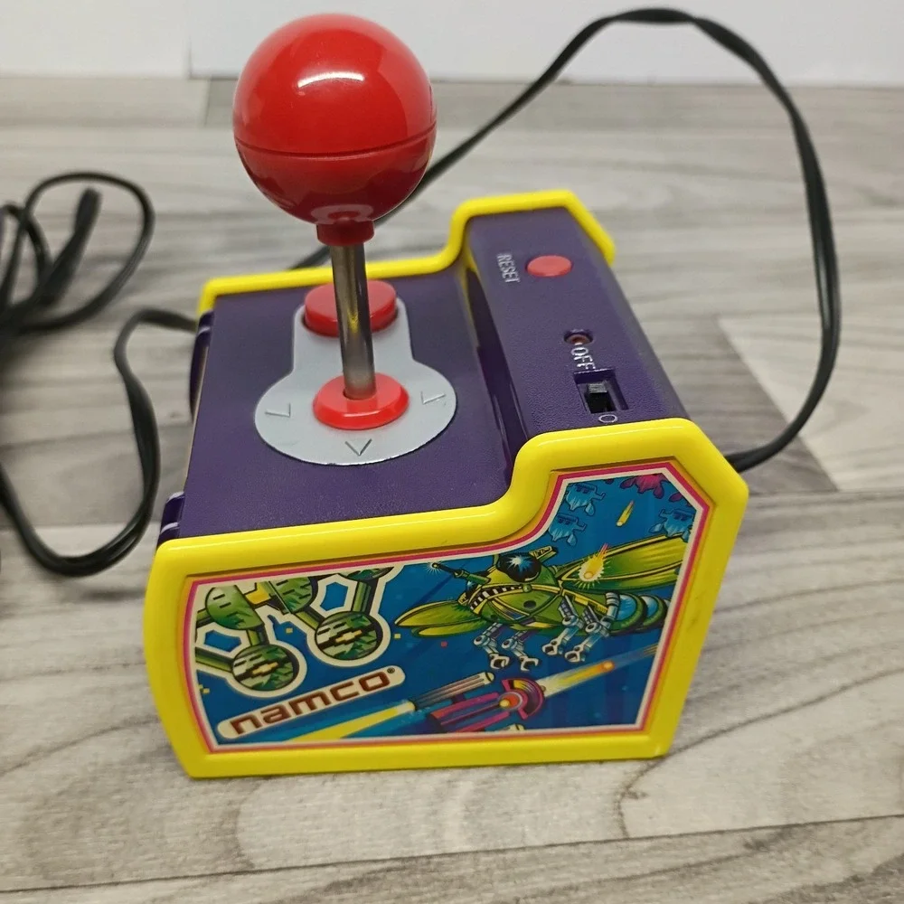 Namco Pac-Man 5-in-1 TV Plug N Play Game Jakks Pacific Arcade 2003 TESTED